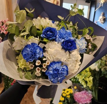 ブルー系の花束|「バルーンフラワー」　（岩手県紫波郡矢巾町の花屋）のブログ
