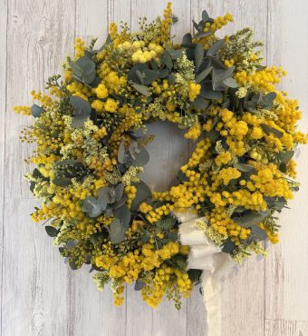 ミモザのリース｜「バルーンフラワー」　（岩手県紫波郡矢巾町の花キューピット加盟店 花屋）のブログ